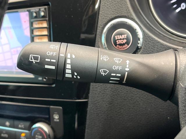 エクストレイル ２０Ｘ　エマージェンシーブレーキパッケージ　純正ＳＤナビ　バックカメラ　エマージェンシーブレーキ　コーナーセンサー　スマートキー　ＬＥＤヘッド　ルーフレール　ＥＴＣ　純正１７インチアルミ　車線逸脱警報　オートライト　デュアルエアコン（41枚目）