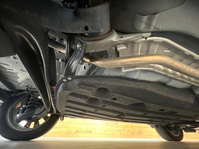 ヴェゼル ｅ：ＨＥＶ　Ｚ　メーカーナビ　ホンダセンシング　レーダークルーズ　ブラインドスポットモニター　バックカメラ　パワーバックドア　ＥＴＣ２．０　ハンドルヒーター　フルセグ　Ｂｌｕｅｔｏｏｔｈ　スマートキー　置くだけ充電（23枚目）