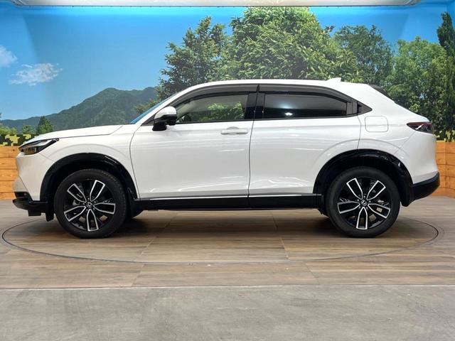 ヴェゼル ｅ：ＨＥＶ　Ｚ　メーカーナビ　ホンダセンシング　レーダークルーズ　ブラインドスポットモニター　バックカメラ　パワーバックドア　ＥＴＣ２．０　ハンドルヒーター　フルセグ　Ｂｌｕｅｔｏｏｔｈ　スマートキー　置くだけ充電（26枚目）