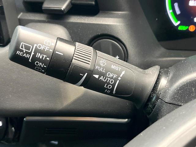 ヴェゼル ｅ：ＨＥＶ　Ｚ　メーカーナビ　ホンダセンシング　レーダークルーズ　ブラインドスポットモニター　バックカメラ　パワーバックドア　ＥＴＣ２．０　ハンドルヒーター　フルセグ　Ｂｌｕｅｔｏｏｔｈ　スマートキー　置くだけ充電（51枚目）