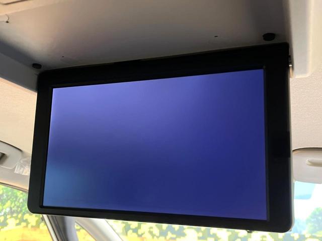 セレナ ｅ－パワー　ハイウェイスターＶ　禁煙車　メーカー純正１２．３インチナビ　全周囲カメラ　フリップダウンモニター　プロパイロット　防水シート　ブラインドスポットモニター　ＬＥＤヘッド　ＥＴＣ　ドラレコ　純正１６インチアルミ（6枚目）