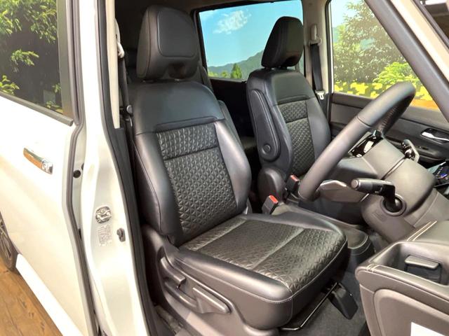 セレナ ｅ－パワー　ハイウェイスターＶ　禁煙車　メーカー純正１２．３インチナビ　全周囲カメラ　フリップダウンモニター　プロパイロット　防水シート　ブラインドスポットモニター　ＬＥＤヘッド　ＥＴＣ　ドラレコ　純正１６インチアルミ（8枚目）