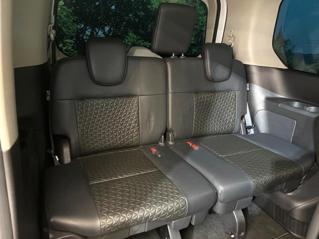 セレナ ｅ－パワー　ハイウェイスターＶ　禁煙車　メーカー純正１２．３インチナビ　全周囲カメラ　フリップダウンモニター　プロパイロット　防水シート　ブラインドスポットモニター　ＬＥＤヘッド　ＥＴＣ　ドラレコ　純正１６インチアルミ（10枚目）