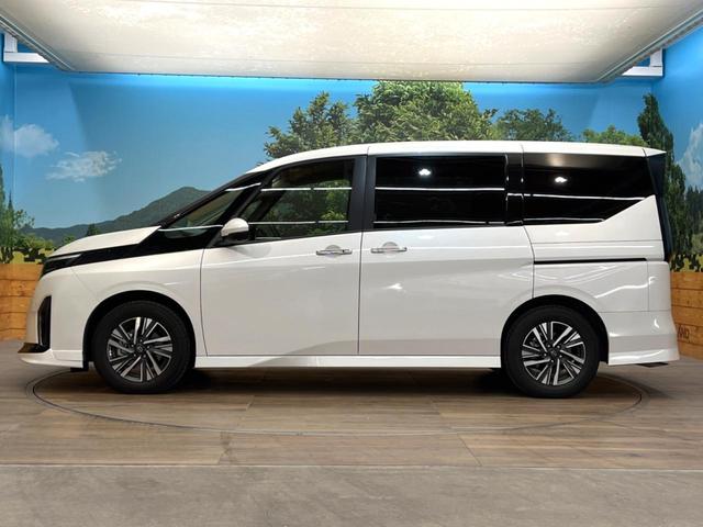 セレナ ｅ－パワー　ハイウェイスターＶ　禁煙車　メーカー純正１２．３インチナビ　全周囲カメラ　フリップダウンモニター　プロパイロット　防水シート　ブラインドスポットモニター　ＬＥＤヘッド　ＥＴＣ　ドラレコ　純正１６インチアルミ（24枚目）