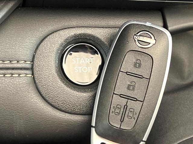 セレナ ｅ－パワー　ハイウェイスターＶ　禁煙車　メーカー純正１２．３インチナビ　全周囲カメラ　フリップダウンモニター　プロパイロット　防水シート　ブラインドスポットモニター　ＬＥＤヘッド　ＥＴＣ　ドラレコ　純正１６インチアルミ（40枚目）