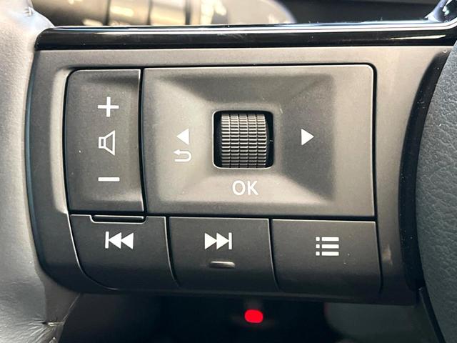 セレナ ｅ－パワー　ハイウェイスターＶ　禁煙車　メーカー純正１２．３インチナビ　全周囲カメラ　フリップダウンモニター　プロパイロット　防水シート　ブラインドスポットモニター　ＬＥＤヘッド　ＥＴＣ　ドラレコ　純正１６インチアルミ（41枚目）