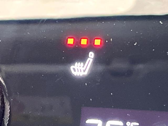 セレナ ｅ－パワー　ハイウェイスターＶ　禁煙車　メーカー純正１２．３インチナビ　全周囲カメラ　フリップダウンモニター　プロパイロット　防水シート　ブラインドスポットモニター　ＬＥＤヘッド　ＥＴＣ　ドラレコ　純正１６インチアルミ（47枚目）