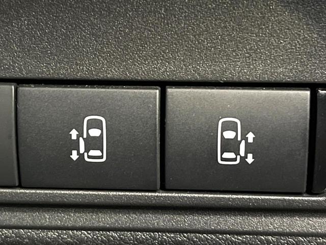 セレナ ｅ－パワー　ハイウェイスターＶ　禁煙車　メーカー純正１２．３インチナビ　全周囲カメラ　フリップダウンモニター　プロパイロット　防水シート　ブラインドスポットモニター　ＬＥＤヘッド　ＥＴＣ　ドラレコ　純正１６インチアルミ（50枚目）