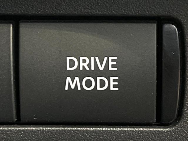 セレナ ｅ－パワー　ハイウェイスターＶ　禁煙車　メーカー純正１２．３インチナビ　全周囲カメラ　フリップダウンモニター　プロパイロット　防水シート　ブラインドスポットモニター　ＬＥＤヘッド　ＥＴＣ　ドラレコ　純正１６インチアルミ（52枚目）