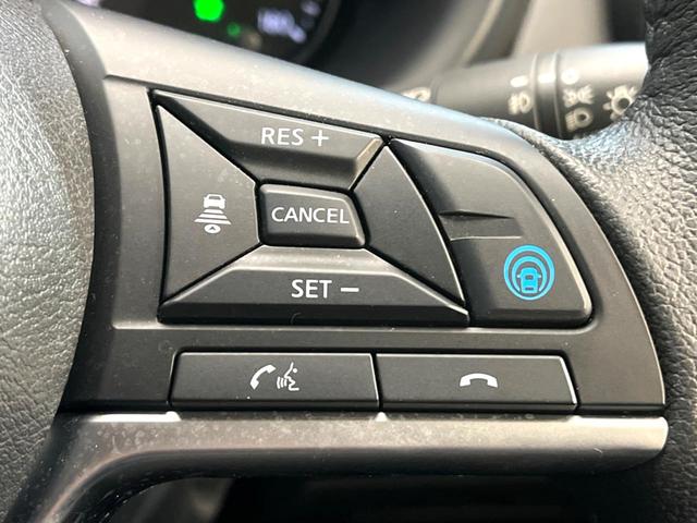 キックス Ｘ　純正８インチナビ　全周囲カメラ　プロパイロット　レーダークルーズ　デジタルインナーミラー　ＬＥＤヘッド　ＥＴＣ　ドラレコ　スマートキー　寒冷地仕様　車線逸脱防止支援　純正１７インチアルミ（6枚目）