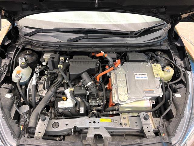 キックス Ｘ　純正８インチナビ　全周囲カメラ　プロパイロット　レーダークルーズ　デジタルインナーミラー　ＬＥＤヘッド　ＥＴＣ　ドラレコ　スマートキー　寒冷地仕様　車線逸脱防止支援　純正１７インチアルミ（18枚目）