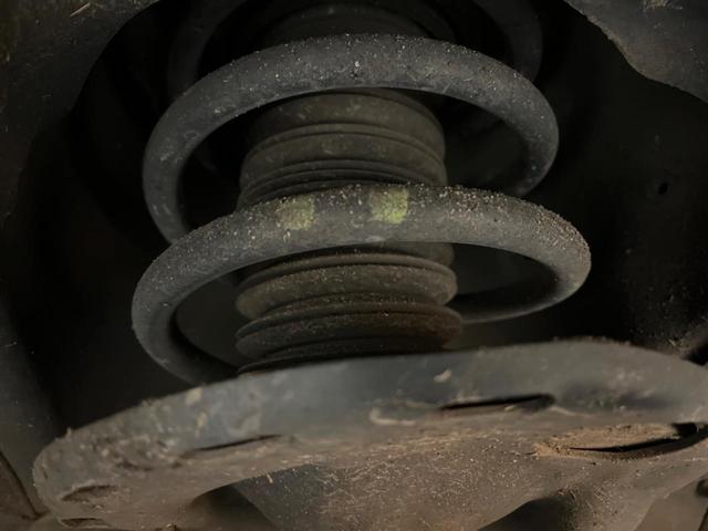 ヴォクシー ZS 煌III 純正8インチナビ バックカメラ フリップダウンモニター プリクラッシュセーフティ 両側電動スライドドア LEDヘッド ETC ドラレコ オートマチックハイビーム 純正16インチアルミ(20枚目)