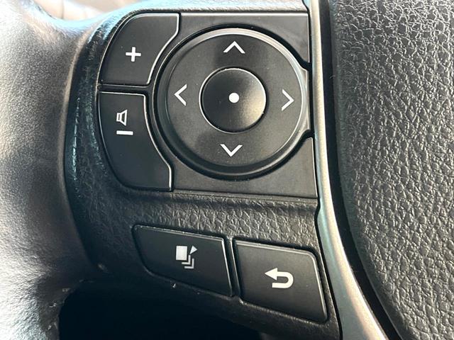 ヴォクシー ZS 煌III 純正8インチナビ バックカメラ フリップダウンモニター プリクラッシュセーフティ 両側電動スライドドア LEDヘッド ETC ドラレコ オートマチックハイビーム 純正16インチアルミ(43枚目)