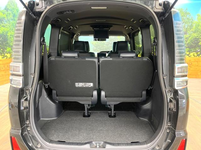 ヴォクシー ZS 煌III 純正8インチナビ バックカメラ フリップダウンモニター プリクラッシュセーフティ 両側電動スライドドア LEDヘッド ETC ドラレコ オートマチックハイビーム 純正16インチアルミ(57枚目)