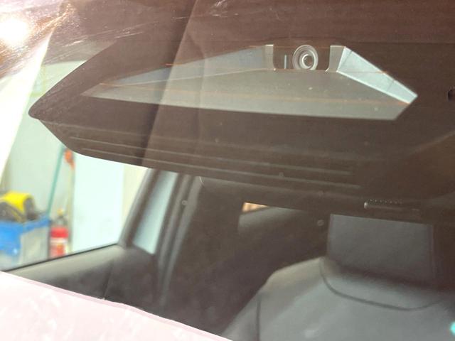 ヤリスクロス ハイブリッドZ プリクラッシュセーフティ レーダークルーズ ブラインドスポットモニター ハンドルヒーター バックカメラ 禁煙車 ハーフレザーシート パワーシート ドラレコ コーナーセンサー ビルトインETC(6枚目)