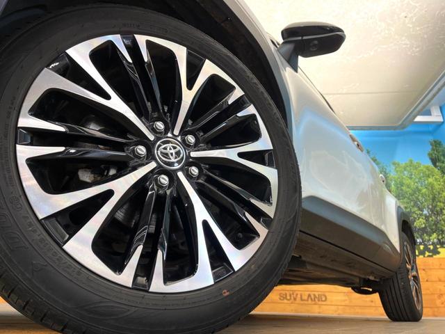 ヤリスクロス ハイブリッドZ プリクラッシュセーフティ レーダークルーズ ブラインドスポットモニター ハンドルヒーター バックカメラ 禁煙車 ハーフレザーシート パワーシート ドラレコ コーナーセンサー ビルトインETC(13枚目)