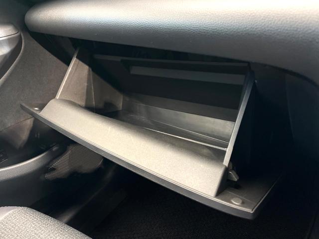 ヤリスクロス ハイブリッドZ プリクラッシュセーフティ レーダークルーズ ブラインドスポットモニター ハンドルヒーター バックカメラ 禁煙車 ハーフレザーシート パワーシート ドラレコ コーナーセンサー ビルトインETC(60枚目)