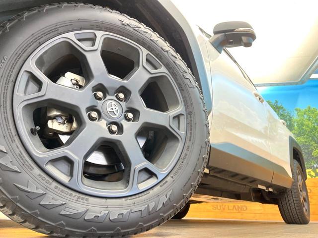 RAV4 アドベンチャー オフロードパッケージII 禁煙車 4WD 純正10.5インチディスプレイオーディオ バックカメラ レーダークルーズ プリクラッシュセーフティ コーナーセンサー ハーフレザーシート 前席シートエアコン ETC2.0 パワーシート(13枚目)