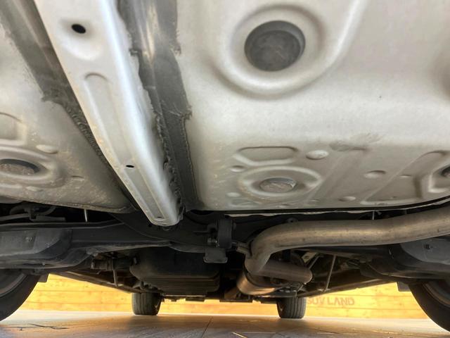 アルファード ２．５Ｓ　Ａパッケージ　タイプブラック　ＢＩＧＸ１１インチナビ　後席モニター　両側電動スライドドア　パワーバックドア　１００Ｖ電源　バックカメラ　電動パーキングブレーキ　クルコン　ＥＴＣ　クリアランスソナー７人乗り　純正１８インチアルミ（19枚目）