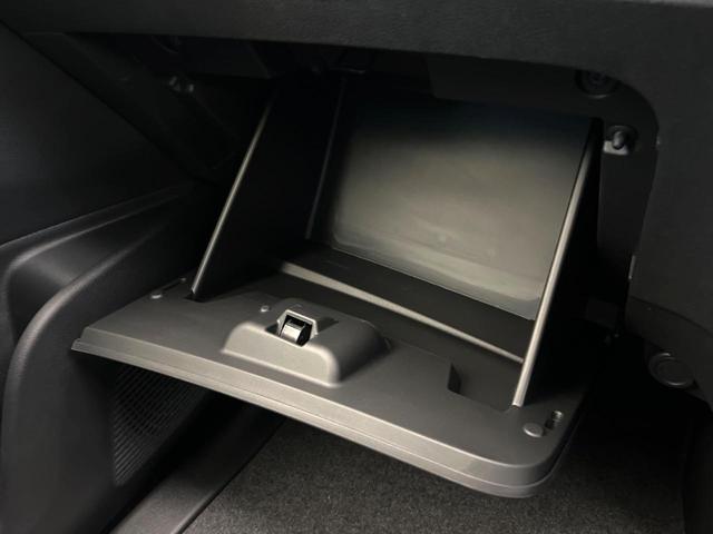 セレナ ハイウェイスターV 登録済未使用車 12.3型メーカーナビ 全周囲カメラ プロパイロット 衝突軽減 両側電動スライドドア 純正16インチアルミ ふらつき警報 LEDヘッド&フォグ パドルシフト スマートキー(67枚目)