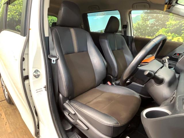 シエンタ G クエロ 純正ナビ 全周囲カメラ セーフティセンス 両側電動スライドドア シートヒーター 7人乗り オートマチックハイビーム レーンアシスト ETC ドラレコ ステアリングヒーター デジタルミラー スマートキー(8枚目)