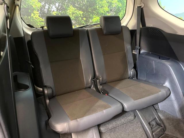 シエンタ G クエロ 純正ナビ 全周囲カメラ セーフティセンス 両側電動スライドドア シートヒーター 7人乗り オートマチックハイビーム レーンアシスト ETC ドラレコ ステアリングヒーター デジタルミラー スマートキー(10枚目)