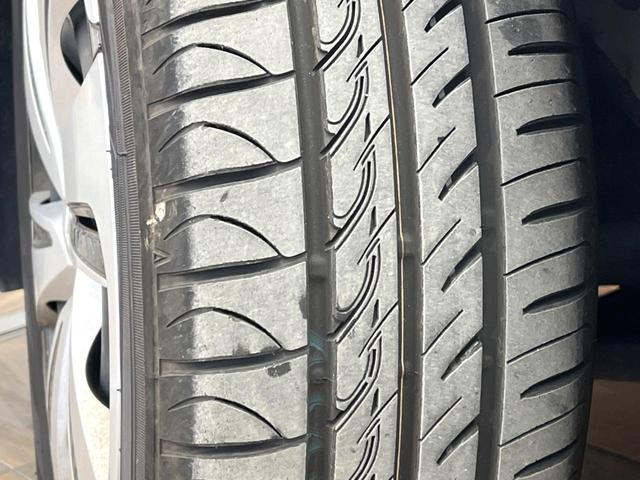 シエンタ G クエロ 純正ナビ 全周囲カメラ セーフティセンス 両側電動スライドドア シートヒーター 7人乗り オートマチックハイビーム レーンアシスト ETC ドラレコ ステアリングヒーター デジタルミラー スマートキー(29枚目)