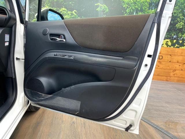 シエンタ G クエロ 純正ナビ 全周囲カメラ セーフティセンス 両側電動スライドドア シートヒーター 7人乗り オートマチックハイビーム レーンアシスト ETC ドラレコ ステアリングヒーター デジタルミラー スマートキー(53枚目)