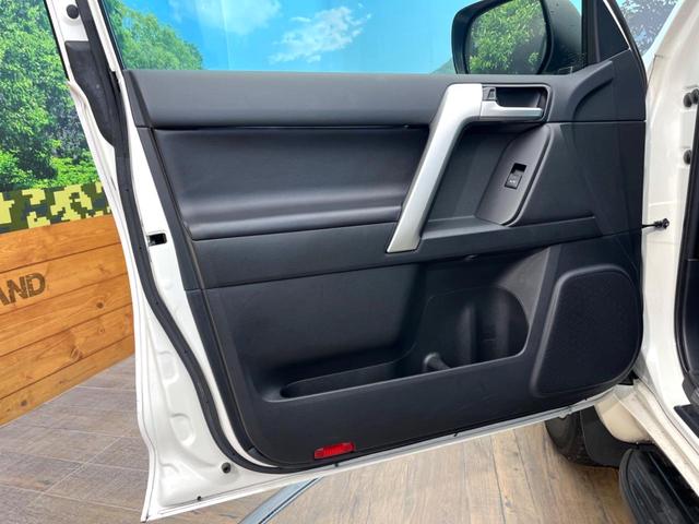 ランドクルーザープラド TX Lパッケージ メーカー純正9インチナビ 全周囲カメラ サンルーフ プリクラッシュセーフティ レーダークルーズ 黒革シート ブラインドスポットモニター LEDヘッド ETC ドラレコ 純正17インチアルミ(67枚目)