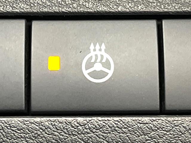 キックス X 全周囲カメラ インテリジェントエマージェンシーブレーキ レーダークルーズ ハーフレザーシート シートヒーター ドラレコ コーナーセンサー スマートキー LEDヘッド ETC 純正17インチアルミ(7枚目)