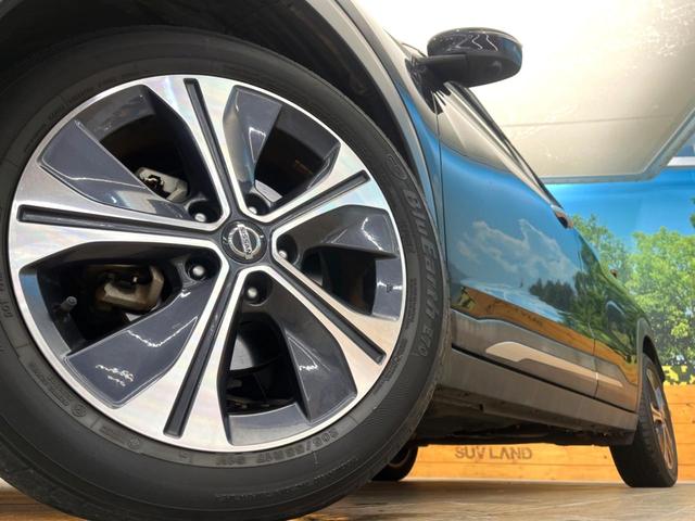 キックス X 全周囲カメラ インテリジェントエマージェンシーブレーキ レーダークルーズ ハーフレザーシート シートヒーター ドラレコ コーナーセンサー スマートキー LEDヘッド ETC 純正17インチアルミ(13枚目)