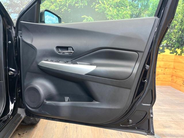 キックス X 全周囲カメラ インテリジェントエマージェンシーブレーキ レーダークルーズ ハーフレザーシート シートヒーター ドラレコ コーナーセンサー スマートキー LEDヘッド ETC 純正17インチアルミ(30枚目)