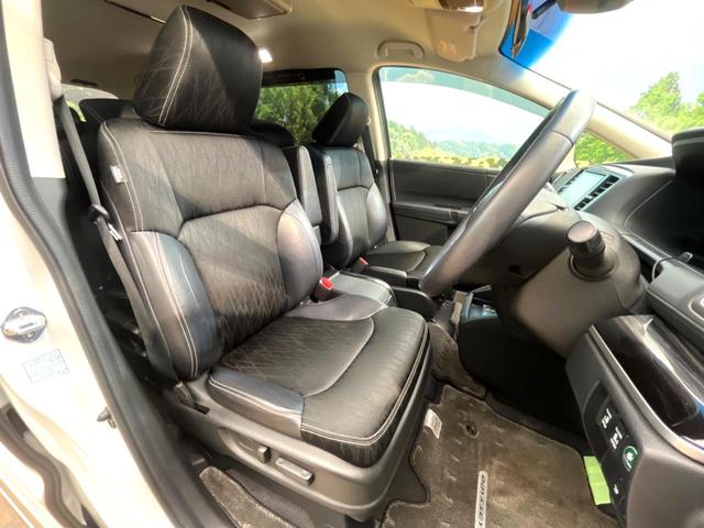 オデッセイハイブリッド ハイブリッドアブソルート・ホンダセンシングEXパック 純正8インチナビ バックカメラ フリップダウンモニター ホンダセンシング 両側電動スライドドア ブラインドスポットモニター LEDヘッド ETC スマートキー 純正17インチアルミ(8枚目)