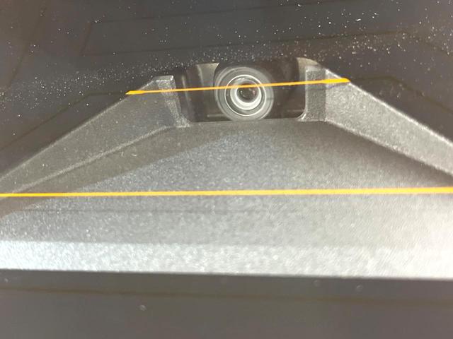 �y�g���^�Z�[�t�e�B�Z���X�z���s���ɑO���̎ԗ�����F�����A�Փ˂������Ȏ��͌x��ƃu���[�L�ŏՓˉ���Ɣ�Q�y�����A�V�X�g�B�����S�Ƀh���C�u�����y���݂��������܂��B