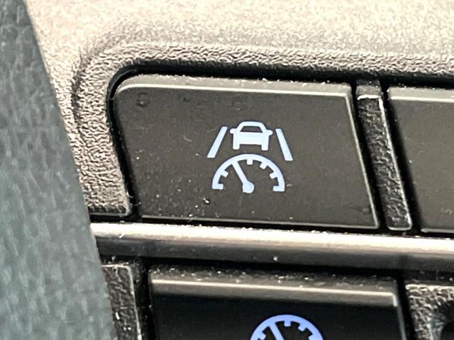 �y���[�_�[�N���[�Y�R���g���[���z�������H�ł̒��������s���y�ɁI�I�����ő��x��ۂN���[�Y�R���g���[�����A�Փˌy���V�X�e���ƘA�g���A�O���̎ԗ������m���ĎԊԂ�ۂ悤�ɑ��x���߂��Ă���܂��I�I