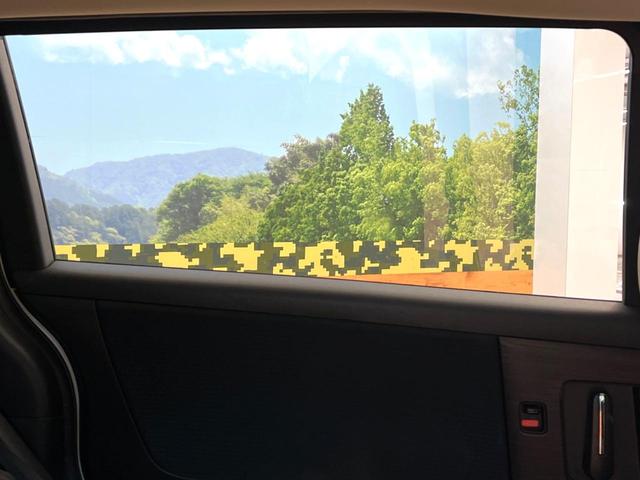 オデッセイハイブリッド ｅ：ＨＥＶアブソルート・ＥＸ　両側電動ドア　後席モニター　ホンダセンシング　レーダークルーズコントロール　電動リアゲート　コーナーセンサー　全周囲カメラ　ＥＴＣ２．０　ドラレコ　スマートキー　ＬＥＤヘッド　車線逸脱防止（33枚目）