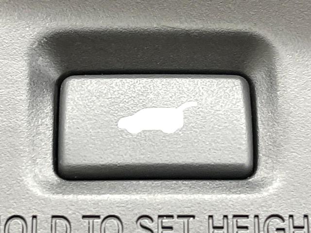 オデッセイハイブリッド ｅ：ＨＥＶアブソルート・ＥＸ　両側電動ドア　後席モニター　ホンダセンシング　レーダークルーズコントロール　電動リアゲート　コーナーセンサー　全周囲カメラ　ＥＴＣ２．０　ドラレコ　スマートキー　ＬＥＤヘッド　車線逸脱防止（36枚目）