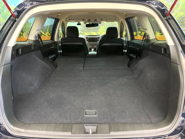 レガシィアウトバック ２．５ｉアイサイト　４ＷＤ　純正ＳＤナビ　バックカメラ　衝突被害軽減システム　レーダークルーズ　ドラレコ　スマートキー　ＨＩＤヘッド　ビルトインＥＴＣ　純正１７インチアルミ　車線逸脱警報　オートライト　デュアルエアコン（10枚目）