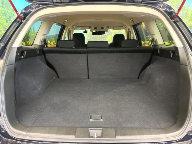 レガシィアウトバック ２．５ｉアイサイト　４ＷＤ　純正ＳＤナビ　バックカメラ　衝突被害軽減システム　レーダークルーズ　ドラレコ　スマートキー　ＨＩＤヘッド　ビルトインＥＴＣ　純正１７インチアルミ　車線逸脱警報　オートライト　デュアルエアコン（63枚目）