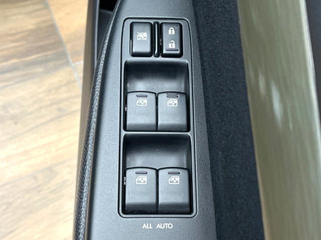 レガシィアウトバック ２．５ｉアイサイト　４ＷＤ　純正ＳＤナビ　バックカメラ　衝突被害軽減システム　レーダークルーズ　ドラレコ　スマートキー　ＨＩＤヘッド　ビルトインＥＴＣ　純正１７インチアルミ　車線逸脱警報　オートライト　デュアルエアコン（66枚目）