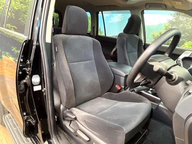 ランドクルーザープラド ＴＸ　４ＷＤ　サンルーフ　９インチナビ　バックカメラ　トヨタセーフティセンス　レーダークルーズ　コーナーセンサー　スマートキー　ＬＥＤヘッド　ビルトインＥＴＣ　純正１７インチアルミ　オートハイビーム（8枚目）