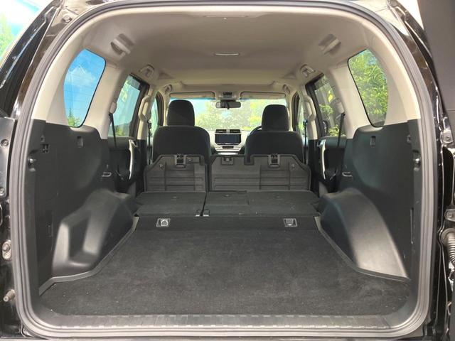 ランドクルーザープラド ＴＸ　４ＷＤ　サンルーフ　９インチナビ　バックカメラ　トヨタセーフティセンス　レーダークルーズ　コーナーセンサー　スマートキー　ＬＥＤヘッド　ビルトインＥＴＣ　純正１７インチアルミ　オートハイビーム（10枚目）