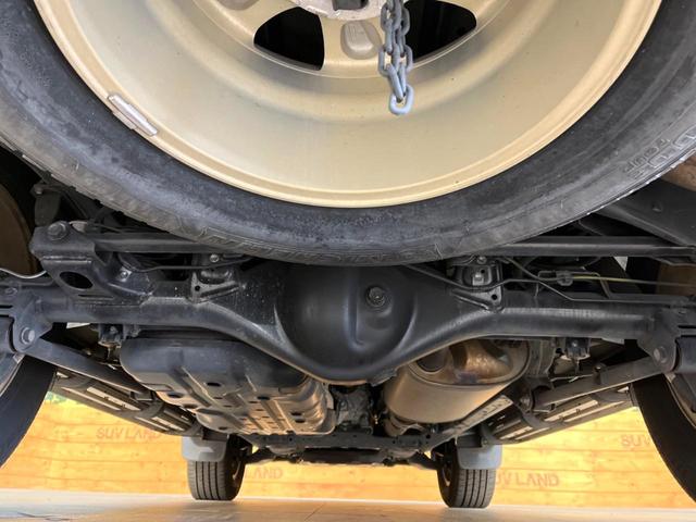 ランドクルーザープラド ＴＸ　４ＷＤ　サンルーフ　９インチナビ　バックカメラ　トヨタセーフティセンス　レーダークルーズ　コーナーセンサー　スマートキー　ＬＥＤヘッド　ビルトインＥＴＣ　純正１７インチアルミ　オートハイビーム（19枚目）