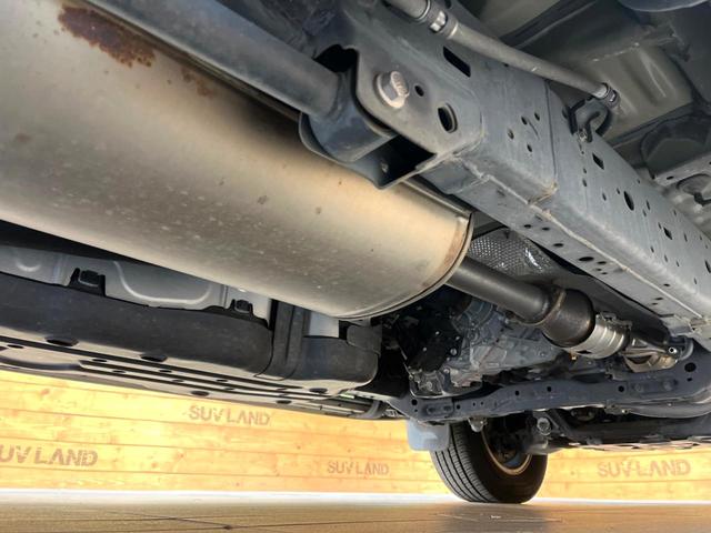 ランドクルーザープラド ＴＸ　４ＷＤ　サンルーフ　９インチナビ　バックカメラ　トヨタセーフティセンス　レーダークルーズ　コーナーセンサー　スマートキー　ＬＥＤヘッド　ビルトインＥＴＣ　純正１７インチアルミ　オートハイビーム（22枚目）