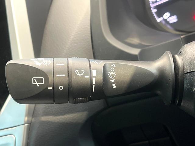 ランドクルーザープラド ＴＸ　４ＷＤ　サンルーフ　９インチナビ　バックカメラ　トヨタセーフティセンス　レーダークルーズ　コーナーセンサー　スマートキー　ＬＥＤヘッド　ビルトインＥＴＣ　純正１７インチアルミ　オートハイビーム（51枚目）