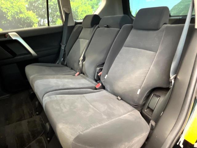 ランドクルーザープラド ＴＸ　４ＷＤ　サンルーフ　９インチナビ　バックカメラ　トヨタセーフティセンス　レーダークルーズ　コーナーセンサー　スマートキー　ＬＥＤヘッド　ビルトインＥＴＣ　純正１７インチアルミ　オートハイビーム（63枚目）