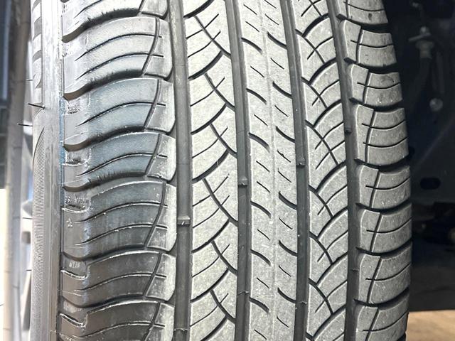 ランドクルーザープラド ＴＸ　Ｌパッケージ　マットブラックエディション　サンルーフ　トヨタセーフティセンス　シートベンチレーション　レーダークルーズコントロール　ＳＤナビ　バックカメラ　後席モニター　ＬＥＤヘッドライト　純正１８インチアルミ　ドラレコ　ＥＴＣ（29枚目）