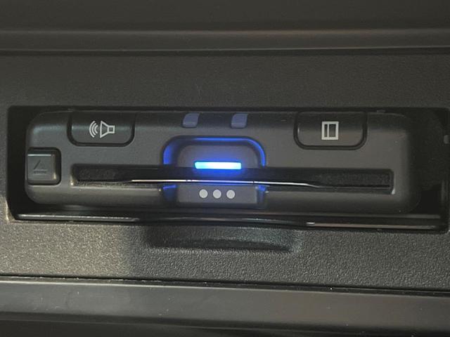 ランドクルーザープラド ＴＸ　Ｌパッケージ　マットブラックエディション　サンルーフ　トヨタセーフティセンス　シートベンチレーション　レーダークルーズコントロール　ＳＤナビ　バックカメラ　後席モニター　ＬＥＤヘッドライト　純正１８インチアルミ　ドラレコ　ＥＴＣ（38枚目）