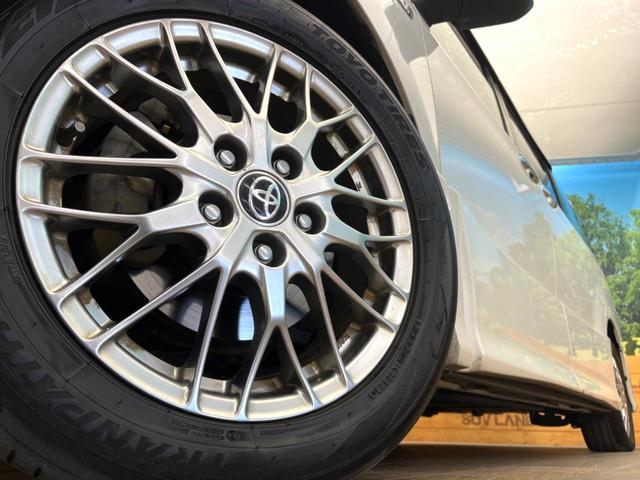 ヴォクシー ハイブリッドＺＳ　煌ＩＩ　両側電動ドア　純正ナビ　バックカメラ　衝突軽減システム　クルーズコントロール　ドラレコ　ビルトインＥＴＣ　デュアルエアコン　スマートキー　ＬＥＤヘッド　車線逸脱警報　オートライト　リアエアコン（14枚目）