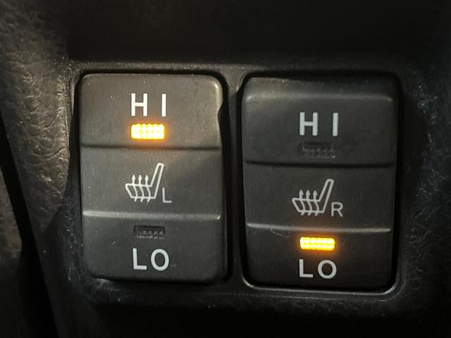 ヴォクシー ハイブリッドＺＳ　煌ＩＩ　両側電動ドア　純正ナビ　バックカメラ　衝突軽減システム　クルーズコントロール　ドラレコ　ビルトインＥＴＣ　デュアルエアコン　スマートキー　ＬＥＤヘッド　車線逸脱警報　オートライト　リアエアコン（49枚目）